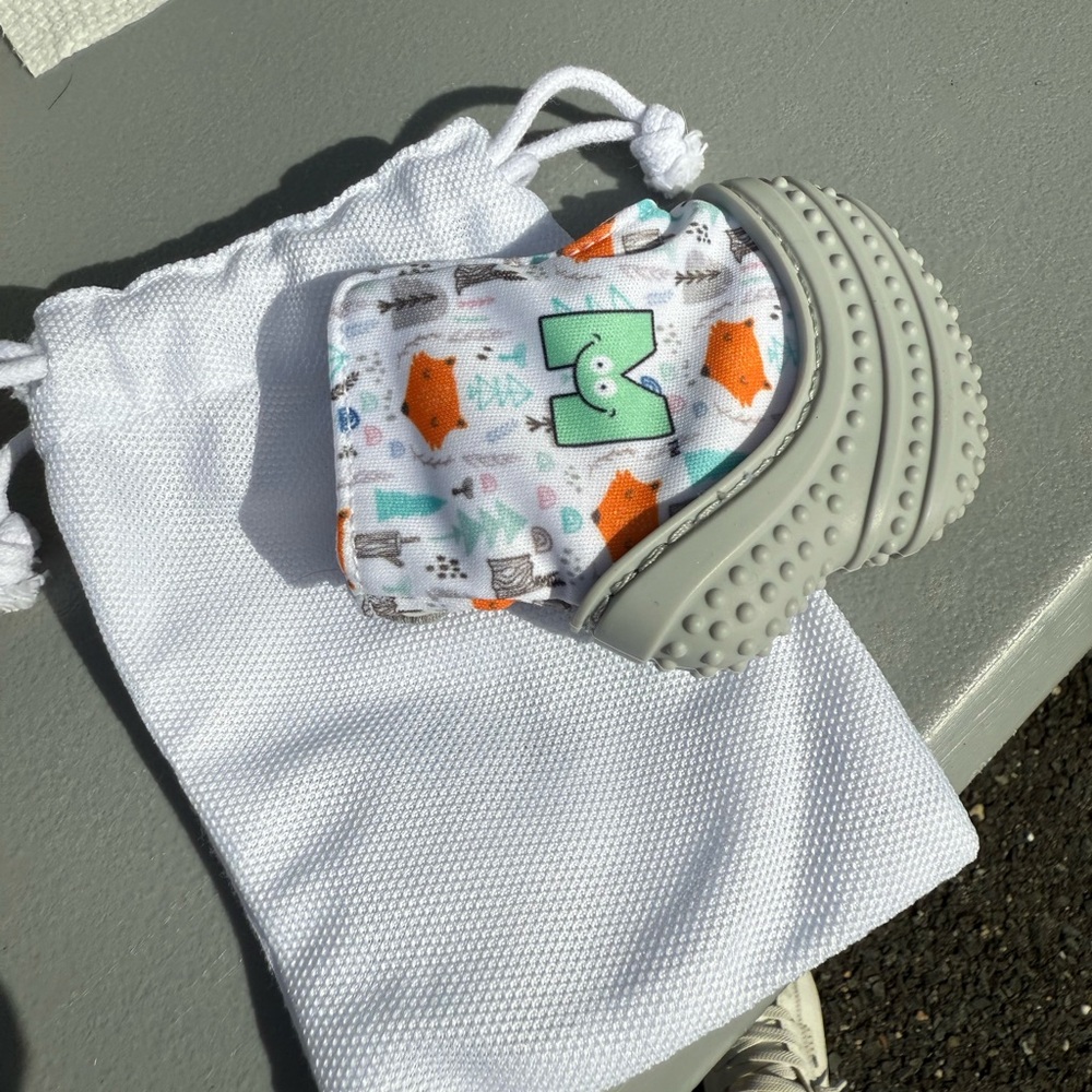 Kids' Patterned Teething Munch Mitt
